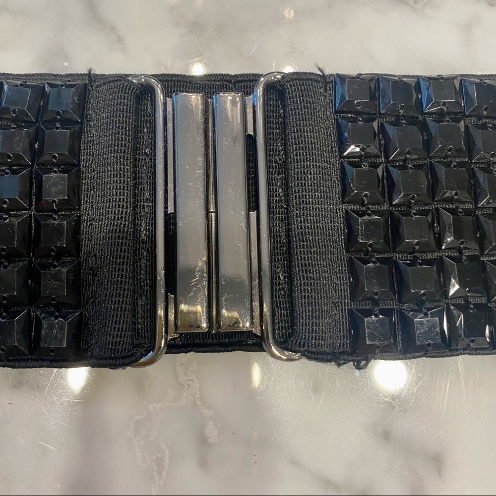 BCBG MAX AZRIA BELT - Picture 8 of 13